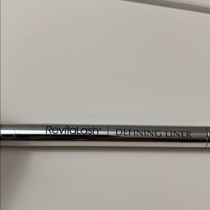 RevitaLash  Defining Liner . New. Sealed